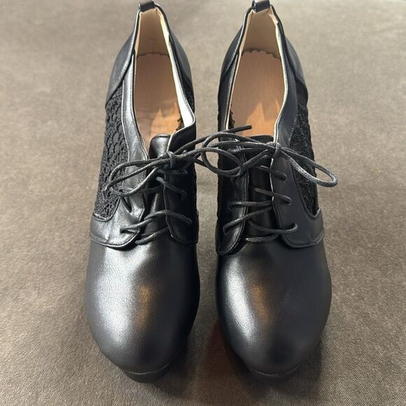 Women’s Black High Heel Lace Up Booties with Lace Detail EU40 Size 9/9.5 US NEW - Picture 7 of 12